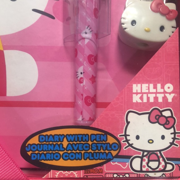 Hello Kitty Diary with Pen & Lock - Picture 2 of 5